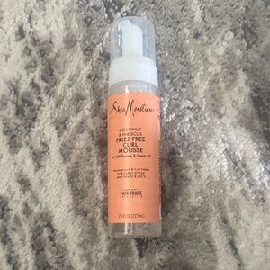 Shea Moisture Coconut & Hibiscus Frizz Free Curl Mousse - Orange